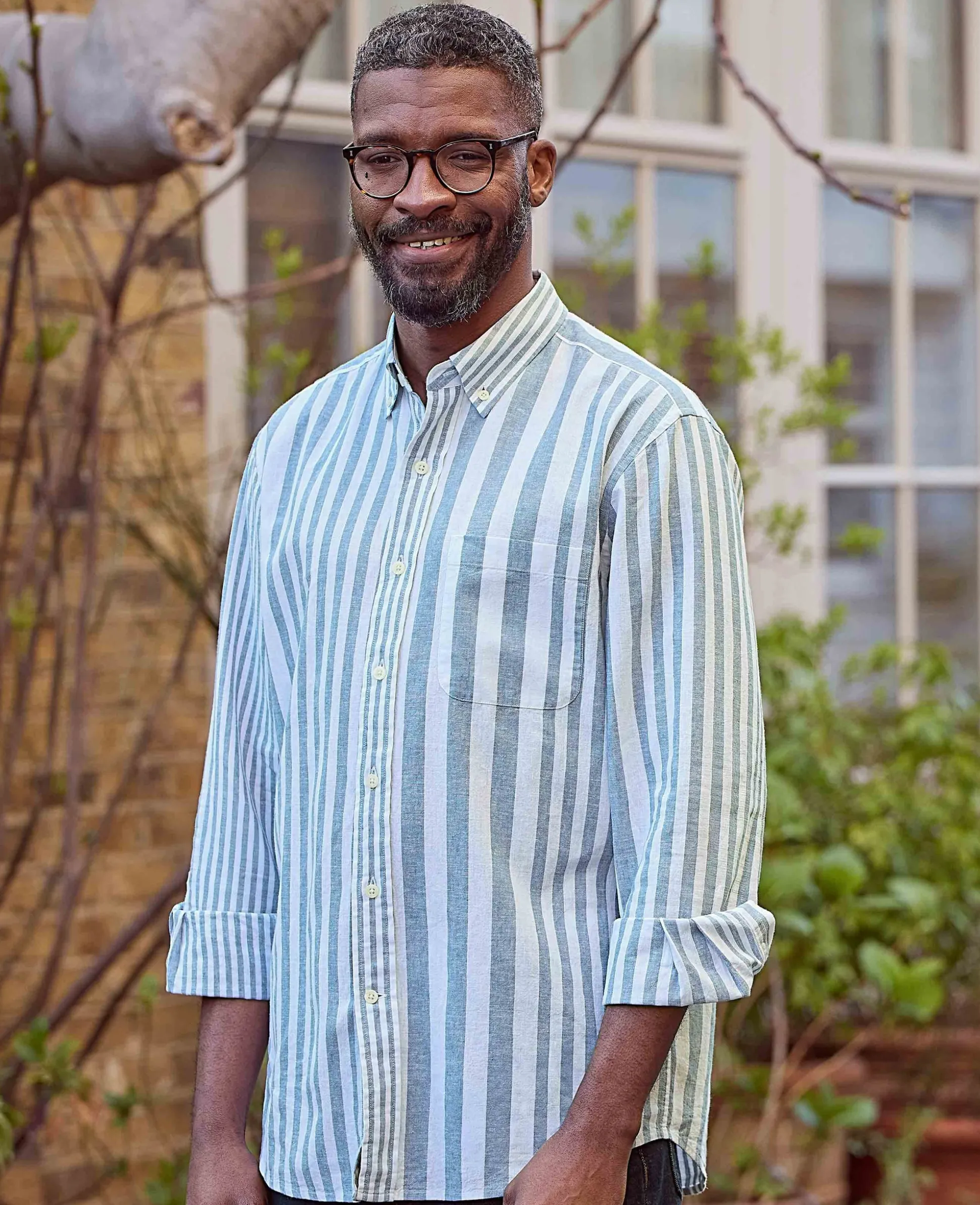 Blue White Variegated Stripe Cotton Linen Classic Fit Button-Down Casual Shirt